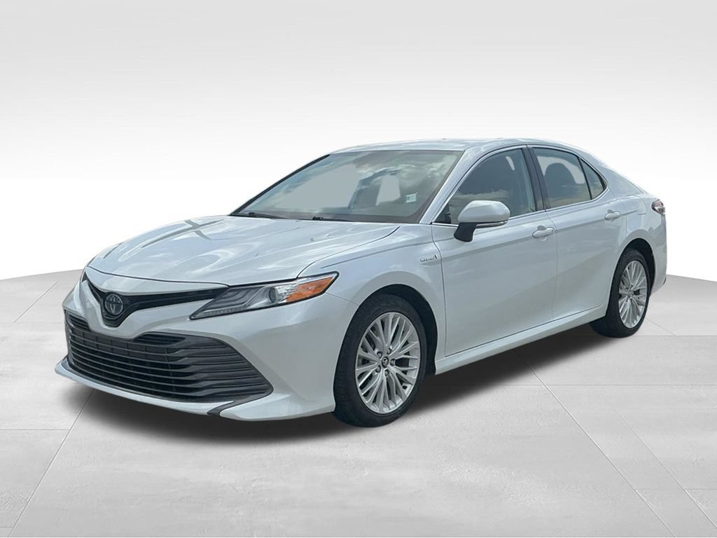 Used 2020 Toyota Camry XLE FWD 360° Tour