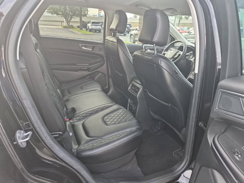 Certified 2024 Ford Edge Titanium AWD/4WD image 28