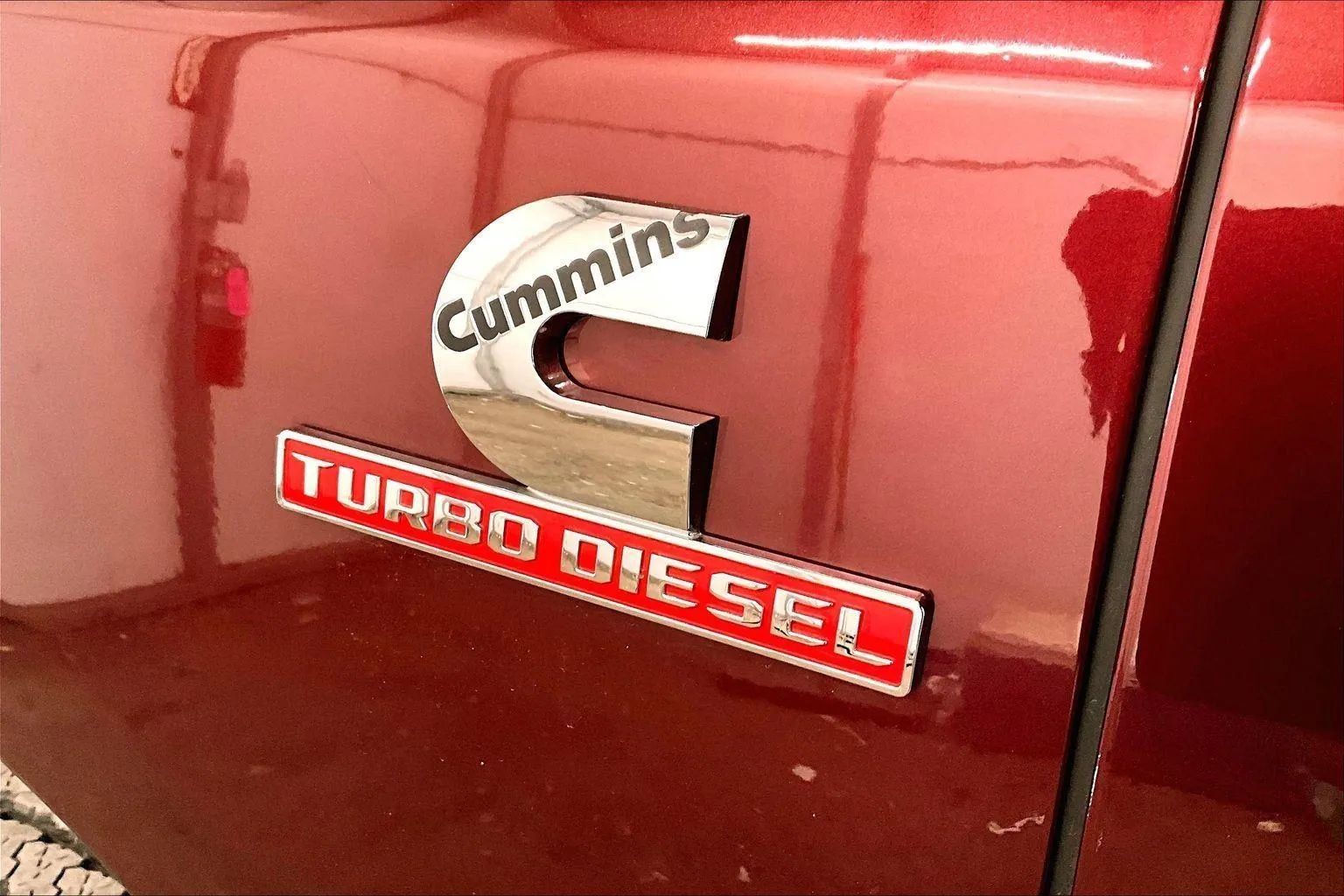 Used 2024 RAM 3500 Laramie image 13