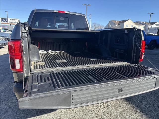 Certified 2018 Ford F150 Platinum w/ Equipment Group 701A Luxury image 30
