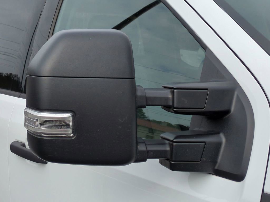 Certified 2024 Ford F250 XLT image 11