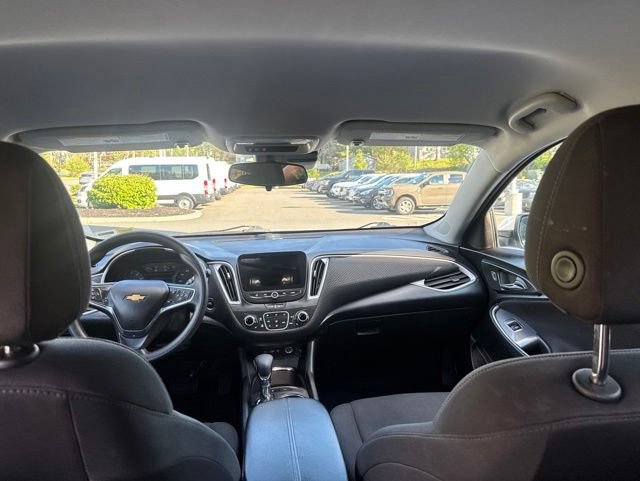 Used 2024 Chevrolet Malibu LT FWD image 20
