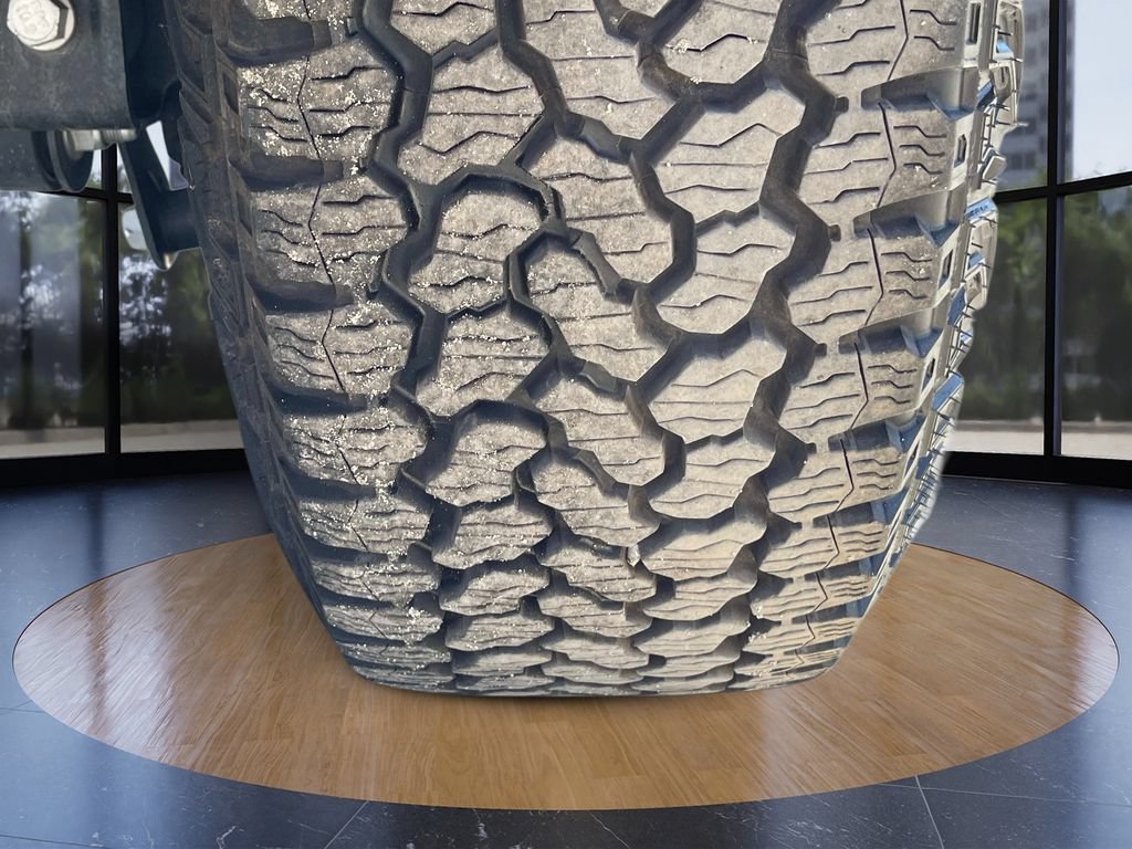 Certified 2025 Ford Bronco Badlands AWD/4WD image 39