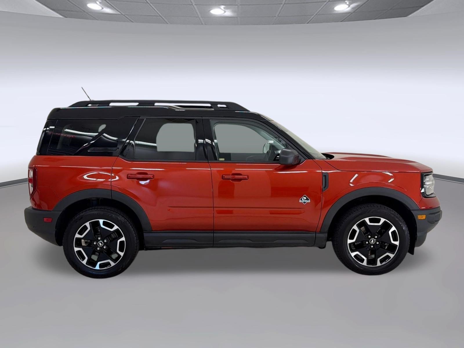 Certified 2022 Ford Bronco Sport Outer Banks w/ Tech Package AWD/4WD image 8