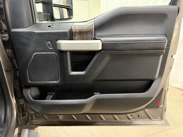 Certified 2019 Ford F250 Lariat w/ Chrome Package AWD/4WD image 28