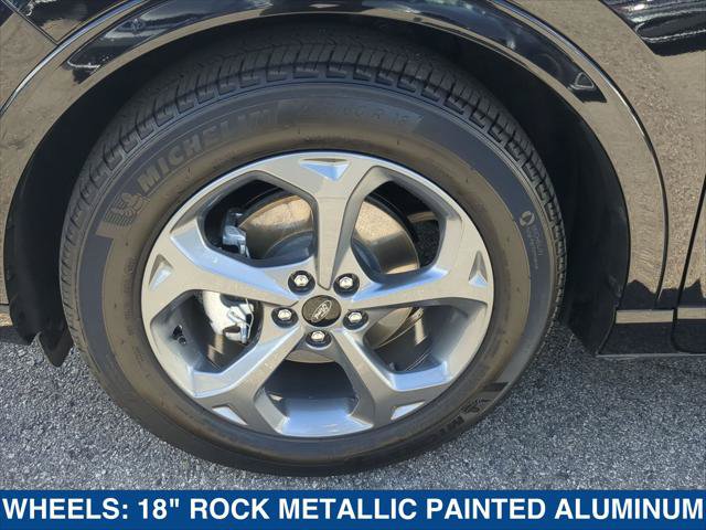 Certified 2023 Ford Escape ST-Line w/ Equipment Group 301A FWD image 9