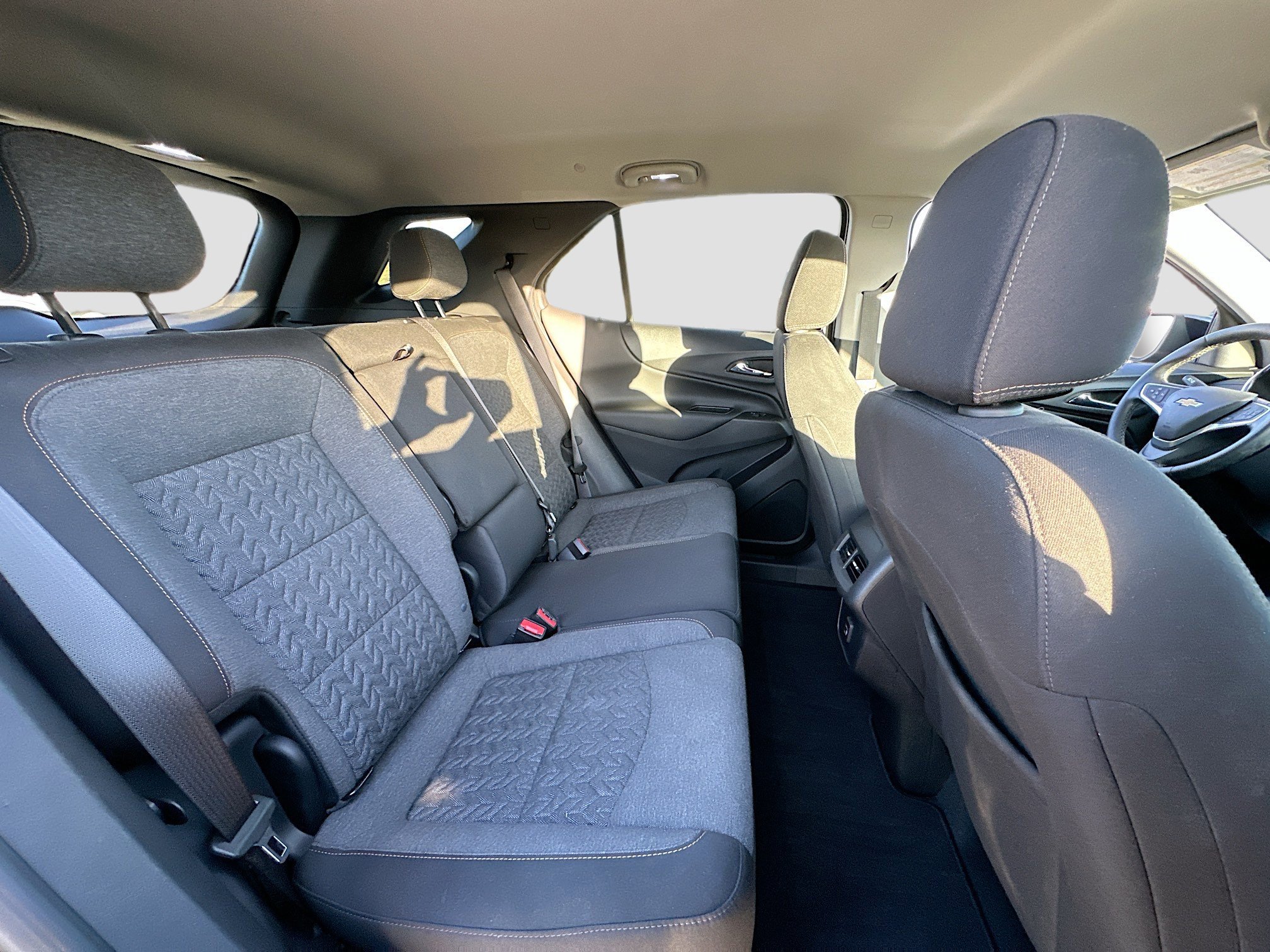 Used 2023 Chevrolet Equinox LT image 26