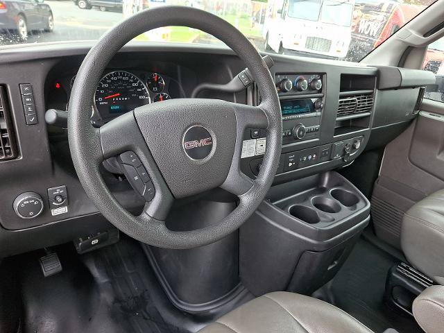 Used 2021 GMC Savana 3500 Extended w/ Power Convenience Package RWD image 10