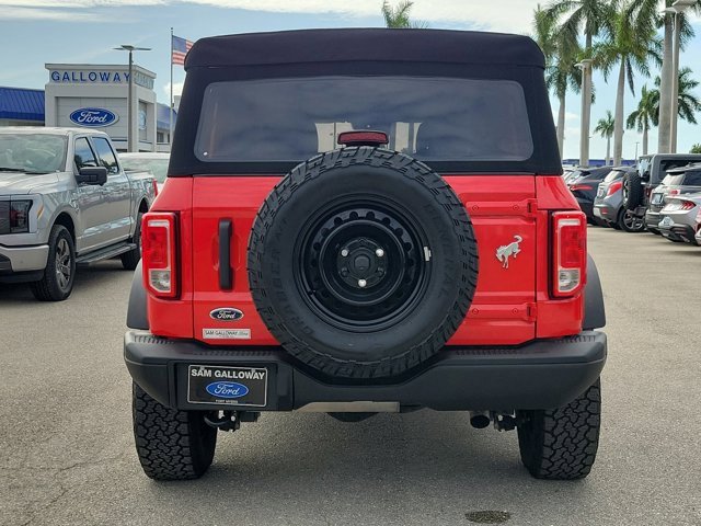 Certified 2023 Ford Bronco Black Diamond image 5