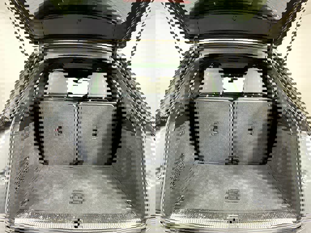 Used 2021 Audi SQ7 Premium Plus w/ Executive Package image 24