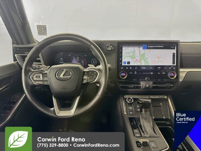 Used 2024 Lexus GX 550 w/ Accessory Package (2T) AWD/4WD image 27