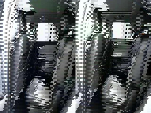 Certified 2024 Ford Explorer XLT w/ Equipment Group 202A image 13