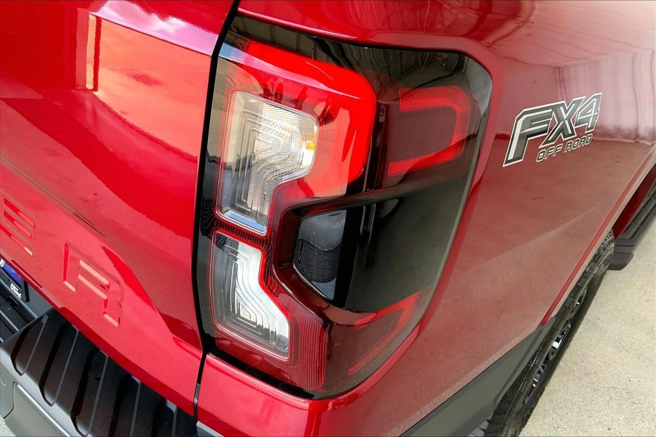 Certified 2025 Ford Ranger Lariat w/ FX4 Off-Road Package AWD/4WD image 29