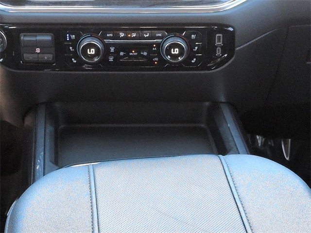 Used 2025 Chevrolet Silverado 2500 LTZ w/ Trail Boss Package image 19