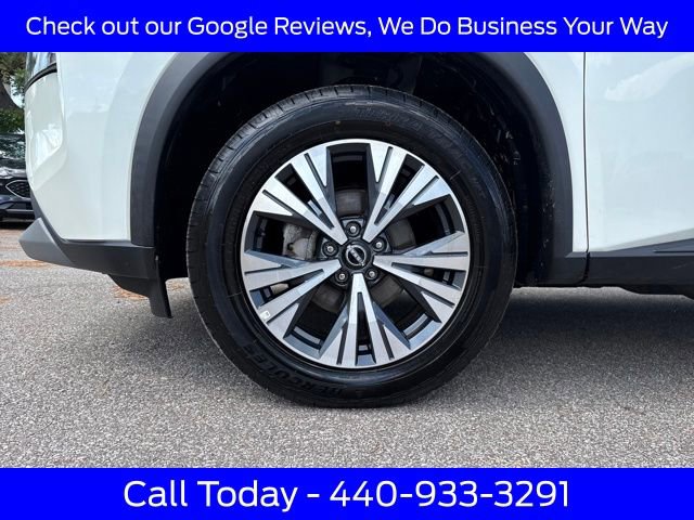 Used 2023 Nissan Rogue SV image 30