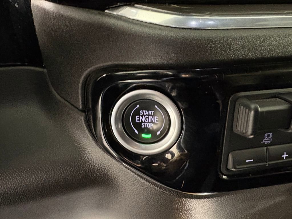 Used 2024 Chevrolet Silverado 3500 High Country image 21