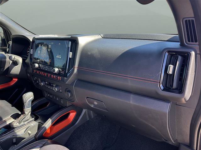 Used 2025 Nissan Frontier PRO-4X w/ Pro Premium Package AWD/4WD image 16