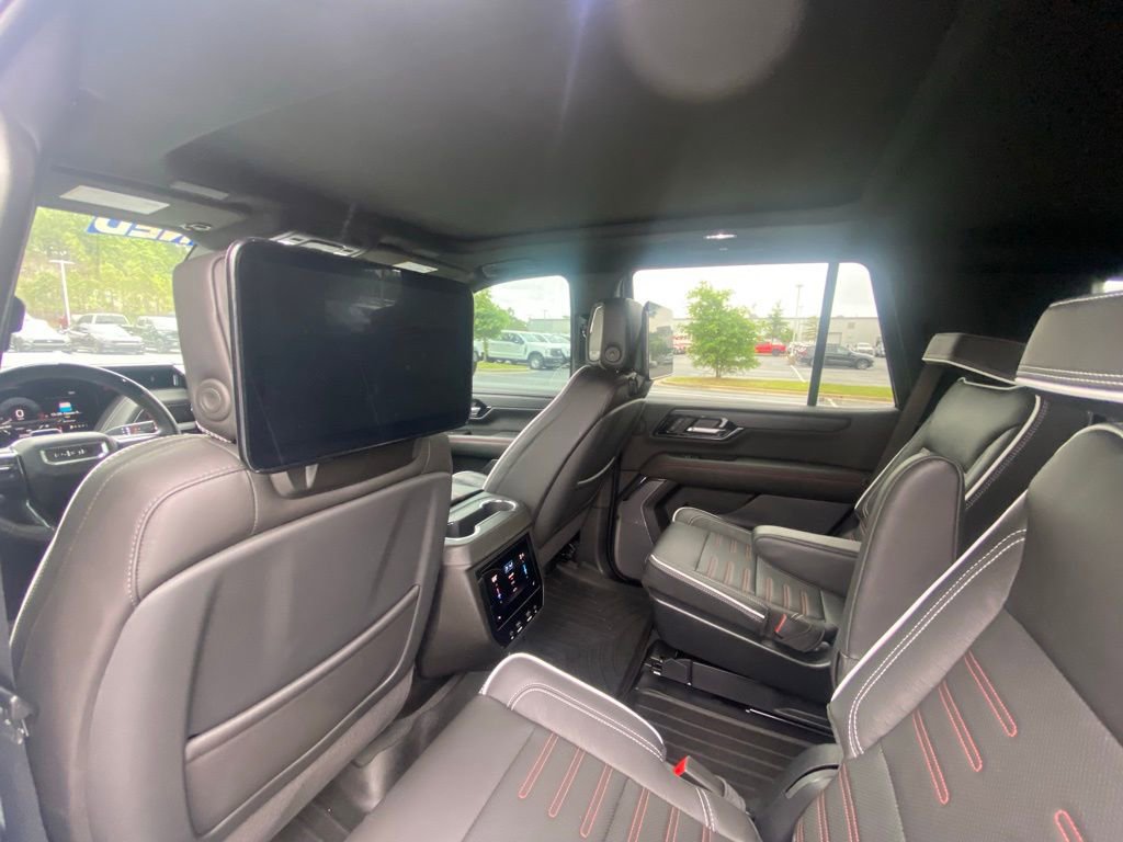 Used 2025 GMC Yukon AT4 Ultimate image 23