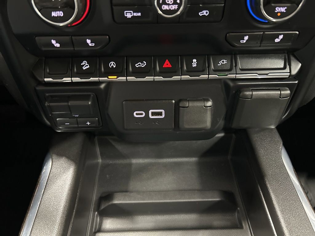 Used 2021 Chevrolet Silverado 1500 RST image 22