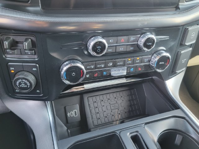 Certified 2025 Ford F150 Platinum AWD/4WD image 29