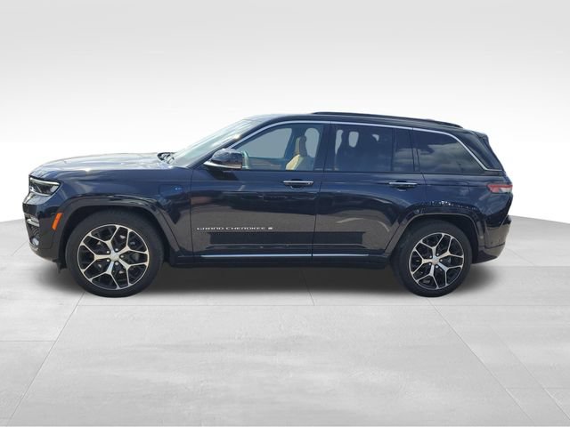 Used 2024 Jeep Grand Cherokee Summit AWD/4WD image 7