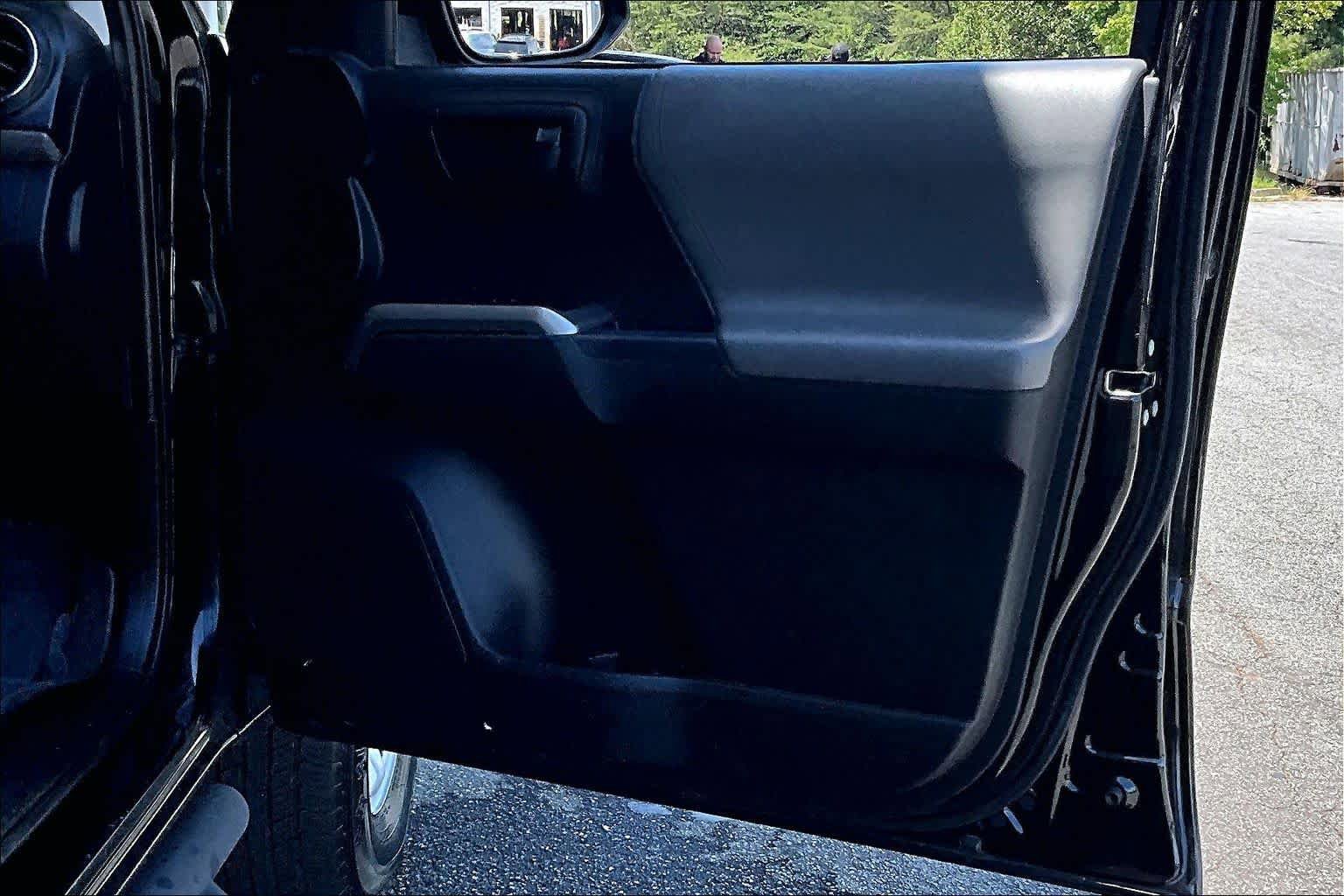 Used 2021 Toyota Tacoma SR5 RWD image 22