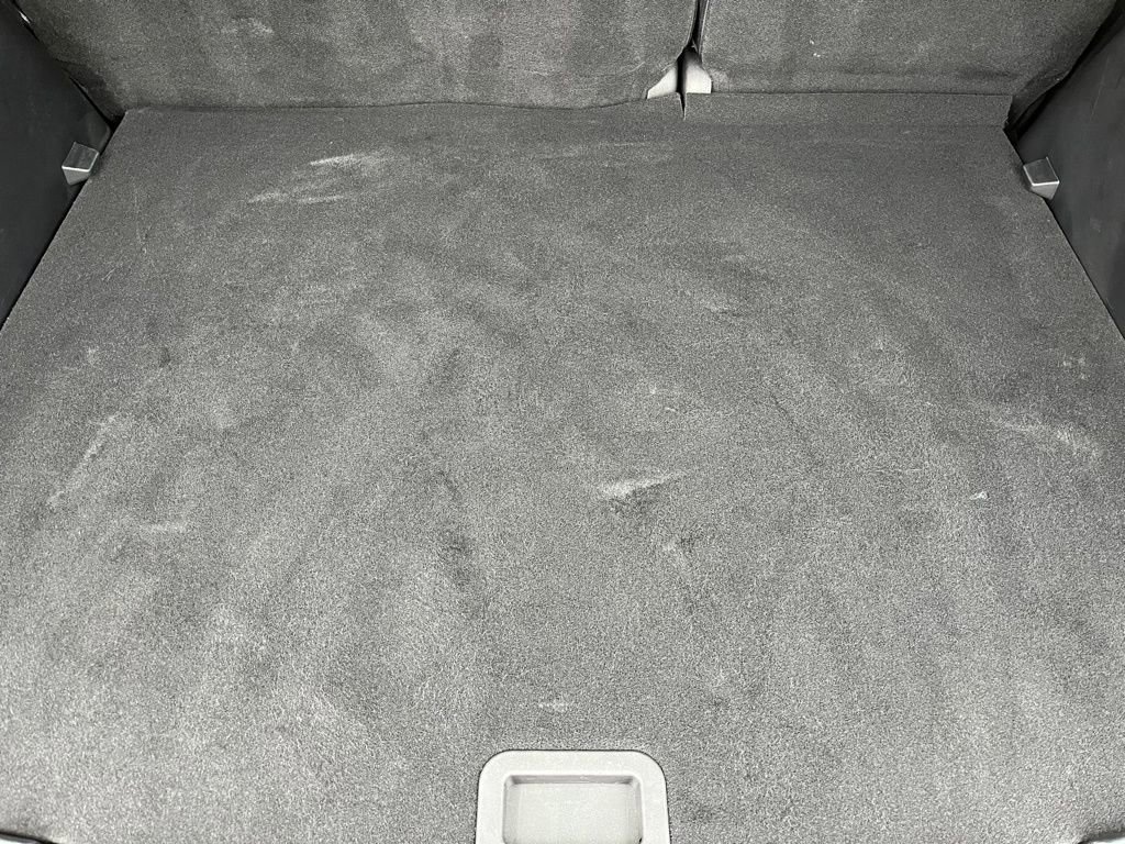 Certified 2022 Ford Escape SEL w/ SEL Stealth AWD Package image 9