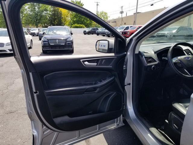Certified 2023 Ford Edge SEL AWD/4WD image 11