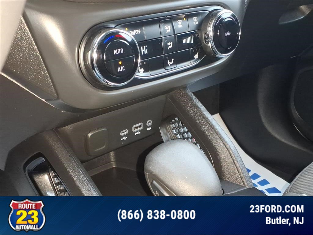 Used 2021 Chevrolet TrailBlazer LT w/ Convenience Package image 19