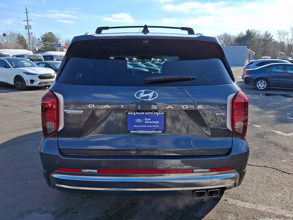 Used 2024 Hyundai Palisade Calligraphy image 4