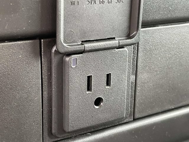 Used 2025 GMC Savana 2500 w/ Driver Convenience Package RWD image 27