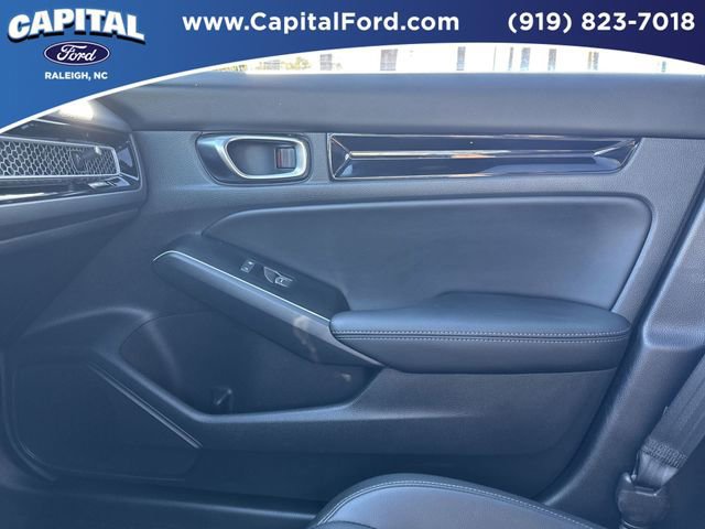 Used 2025 Honda Civic Sport image 28