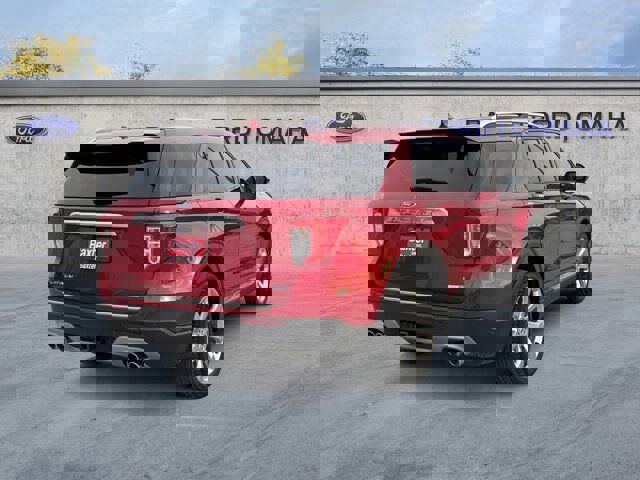 Certified 2020 Ford Explorer Platinum w/ Premium Technology Package image 5