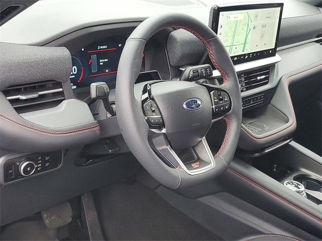 Certified 2025 Ford Explorer ST image 14