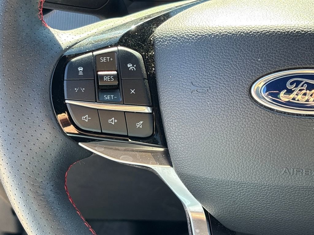 Certified 2025 Ford Explorer ST-Line w/ Premium Package image 18