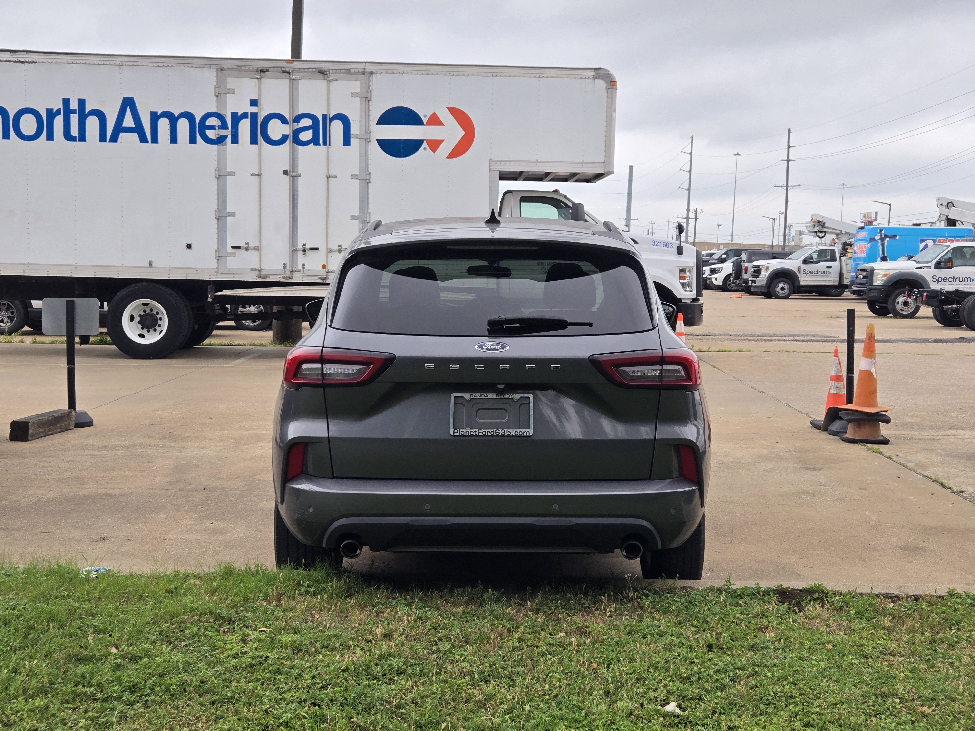 Certified 2023 Ford Escape ST-Line w/ Tech Pack #1 FWD image 5