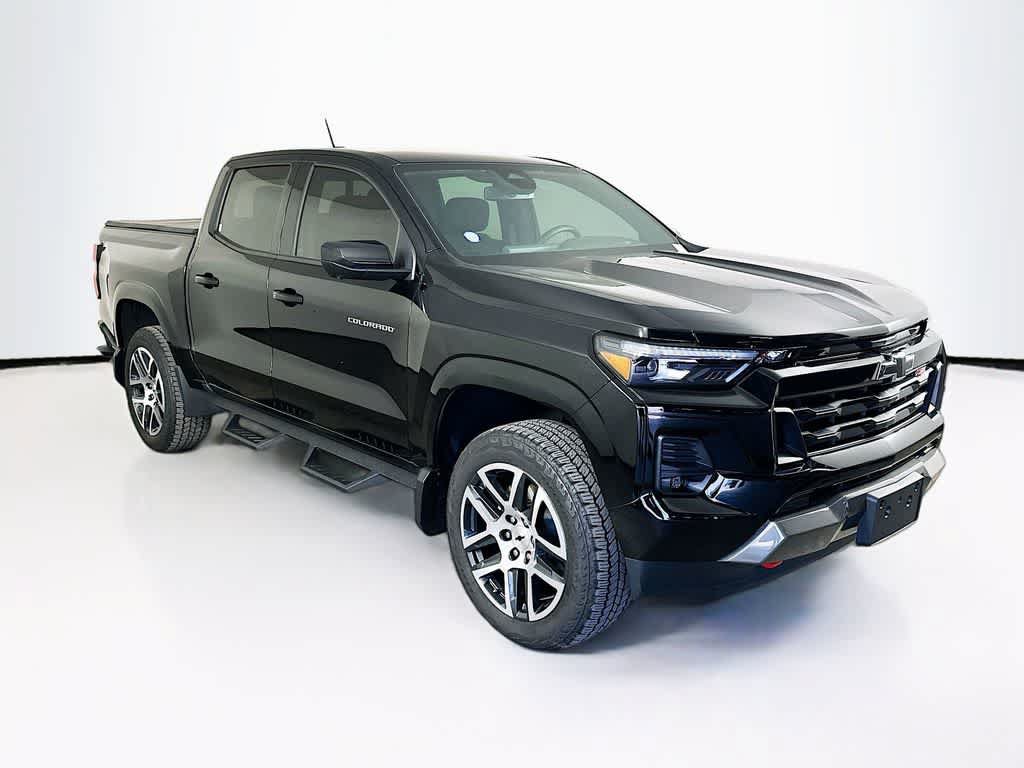 Used 2024 Chevrolet Colorado Z71 AWD/4WD image 24