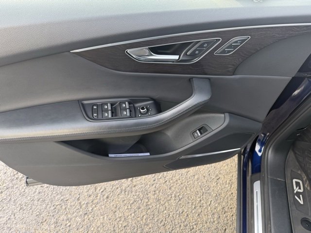 Used 2021 Audi Q7 3.0T Prestige w/ Prestige Package image 22