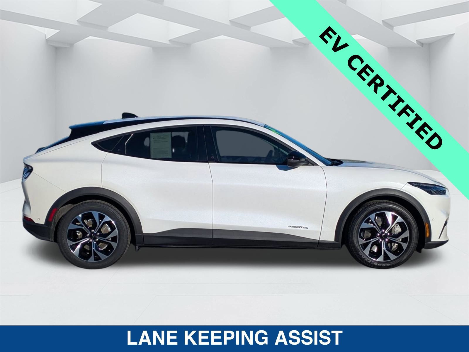 Certified 2024 Ford Mustang Mach-E Select image 6