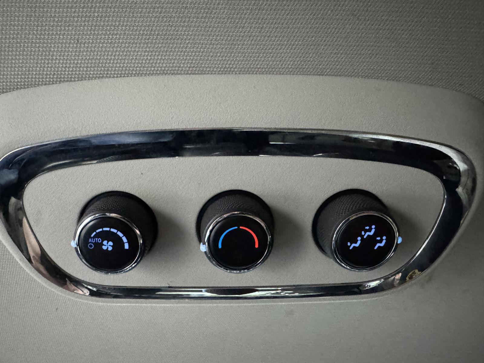 Used 2019 Dodge Durango GT AWD/4WD image 41