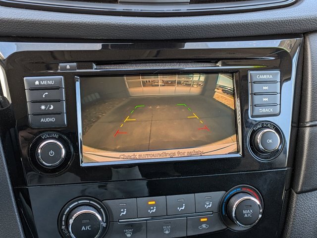 Used 2020 Nissan Rogue S w/ Special Edition Package FWD image 24