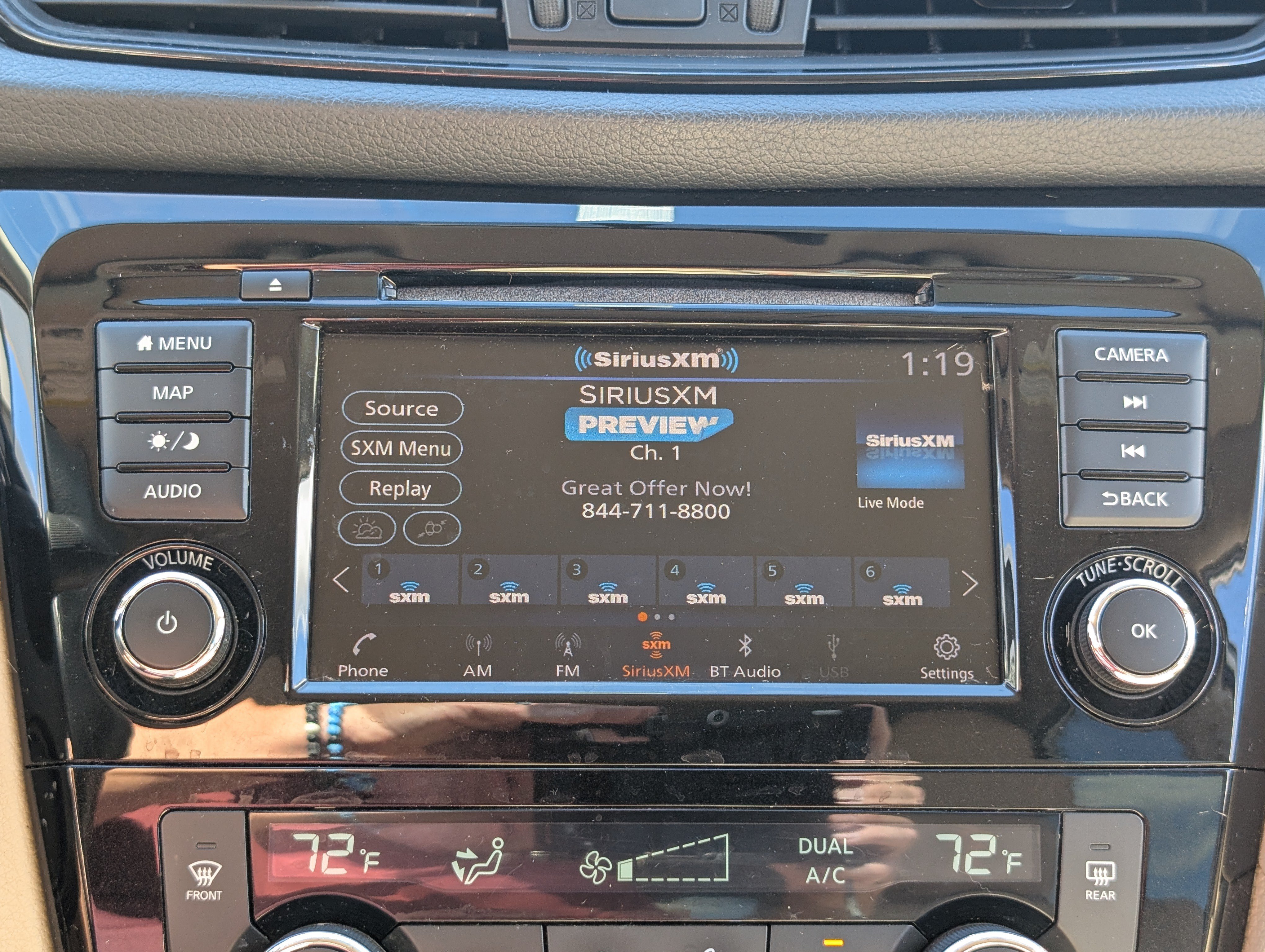 Used 2018 Nissan Rogue SV w/ Premium Package AWD/4WD image 33