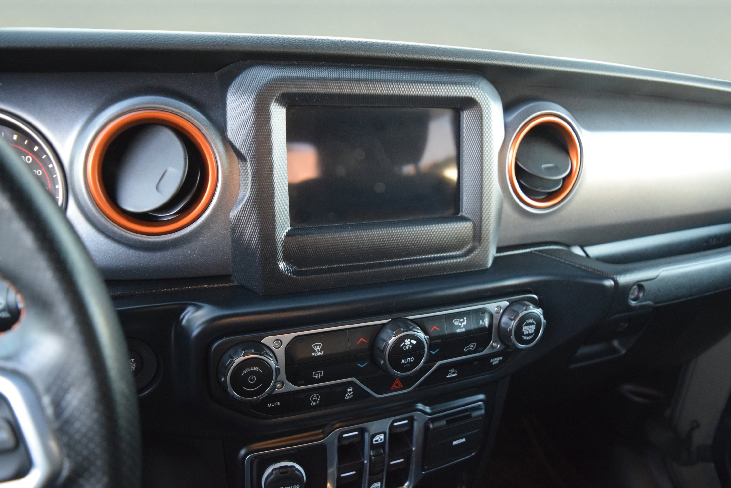 Used 2020 Jeep Gladiator Mojave image 14