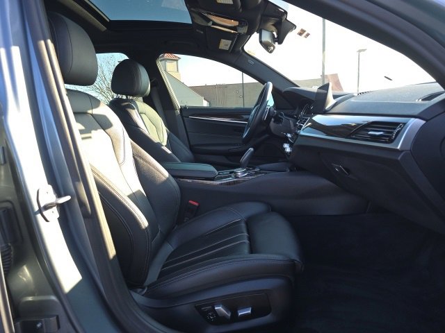 Used 2018 BMW 530i xDrive image 21