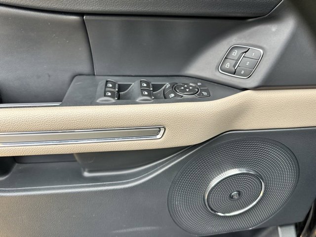 Certified 2022 Ford Expedition Limited image 15