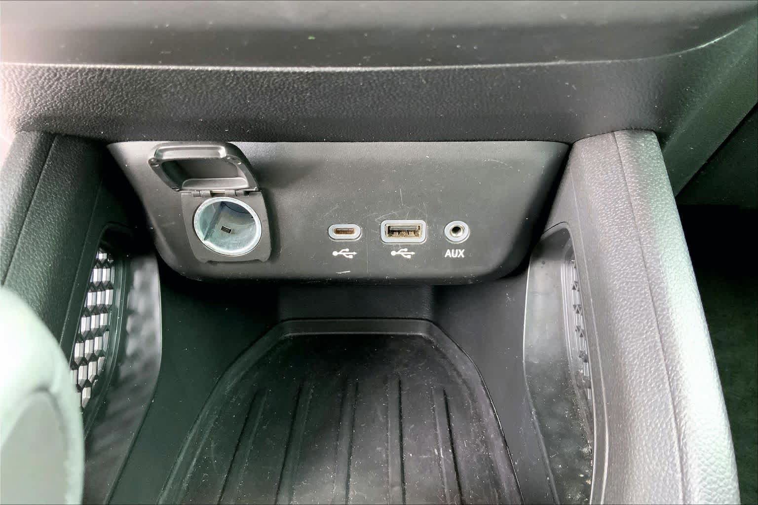 Used 2023 Chevrolet TrailBlazer LS FWD image 30