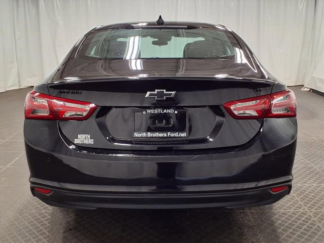 Used 2024 Chevrolet Malibu LT w/ Midnight Edition image 3