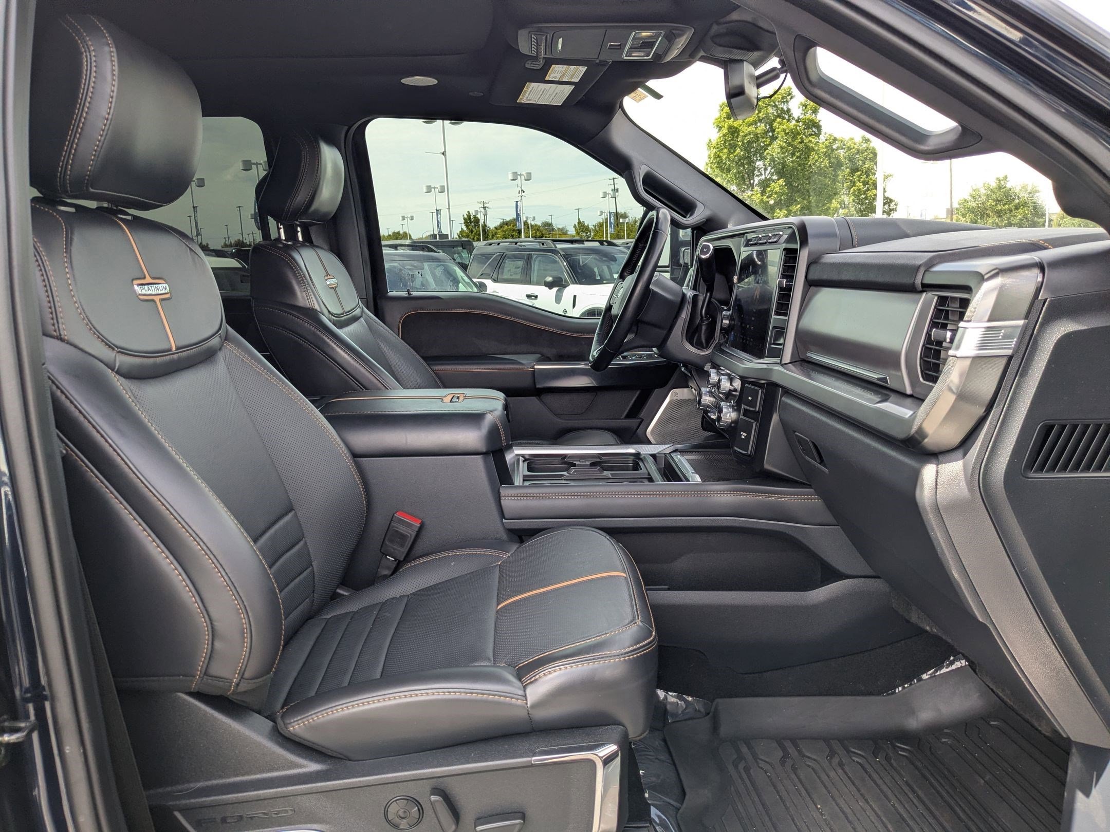 Certified 2024 Ford F350 Platinum AWD/4WD image 36