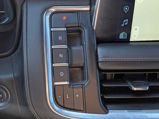 Used 2024 Chevrolet Tahoe Z71 w/ Luxury Package AWD/4WD image 26