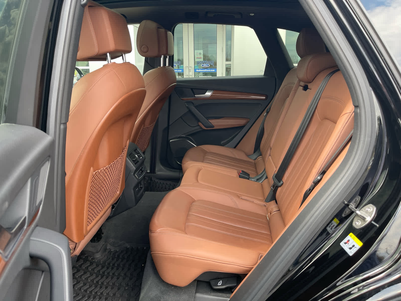 Used 2021 Audi Q5 Premium Plus w/ Premium Plus Package image 9